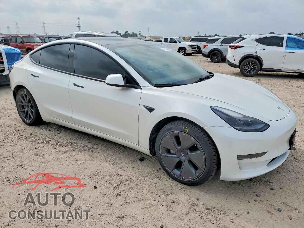 TESLA MODEL 3 2023 - 5YJ3E1EA1PF556674