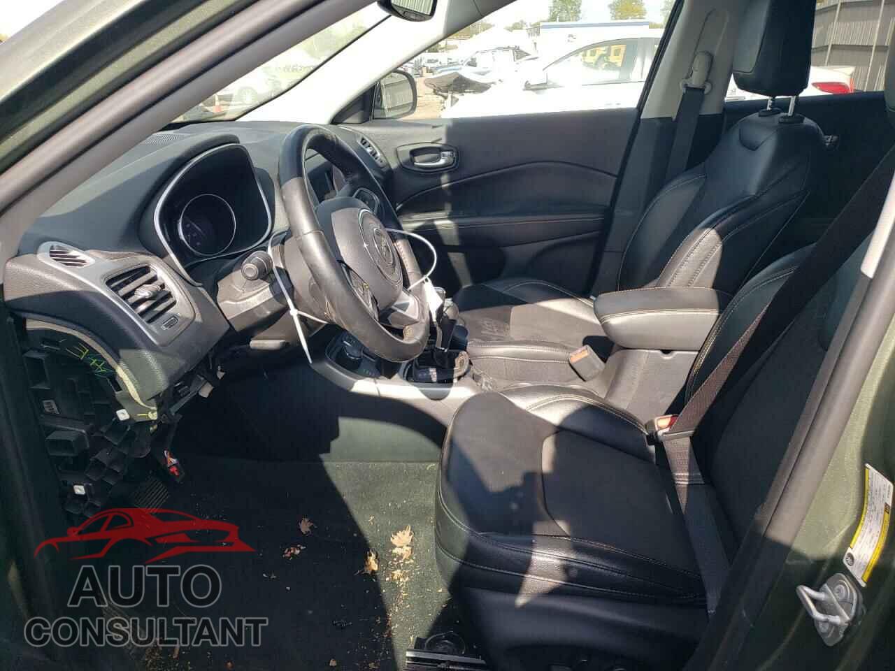 JEEP COMPASS 2019 - 3C4NJDBB3KT600266