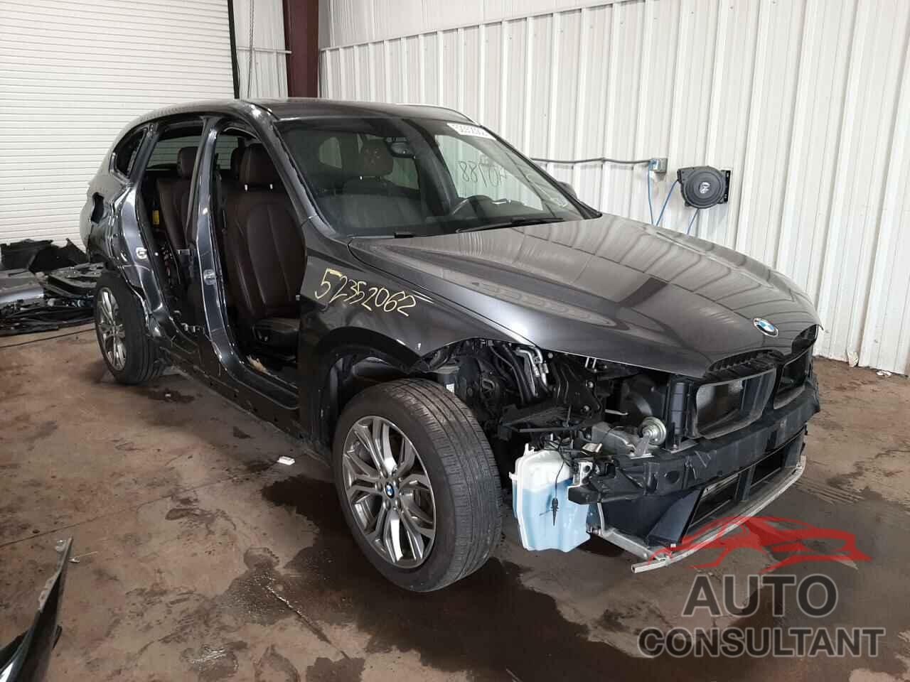 BMW X1 2017 - WBXHT3Z38H4A52415