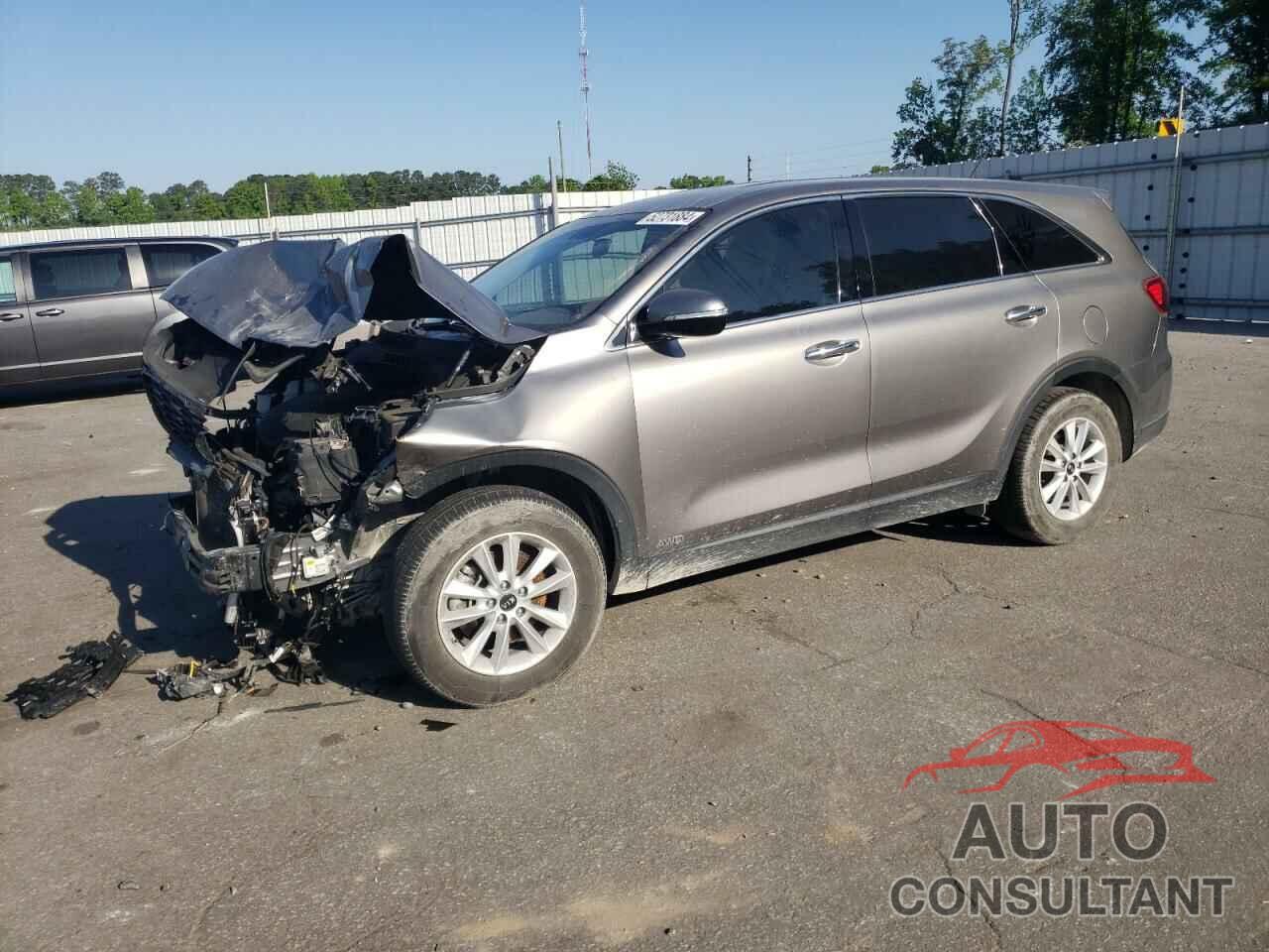 KIA SORENTO 2019 - 5XYPGDA57KG456120