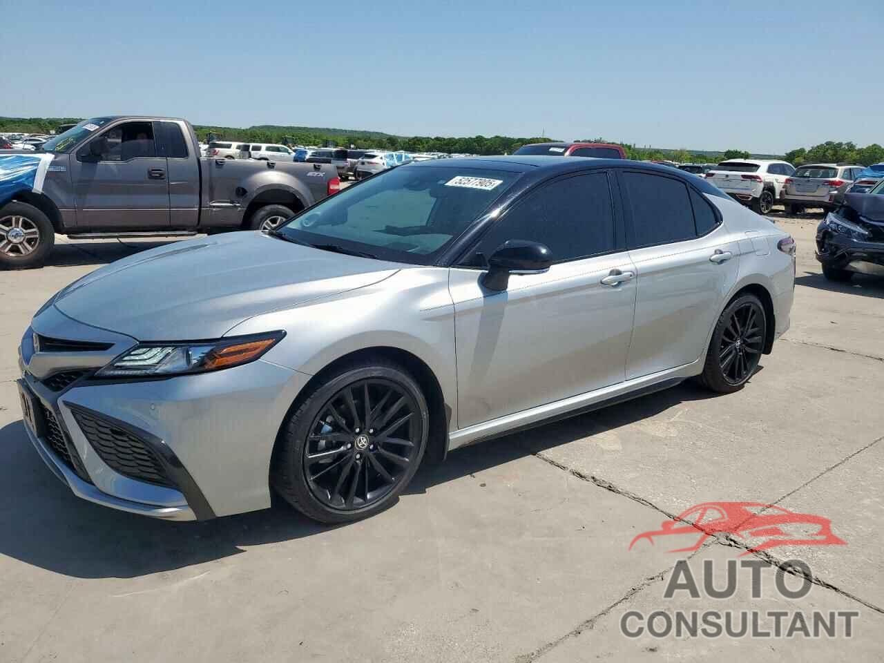 TOYOTA CAMRY 2024 - 4T1KZ1AK5RU093278