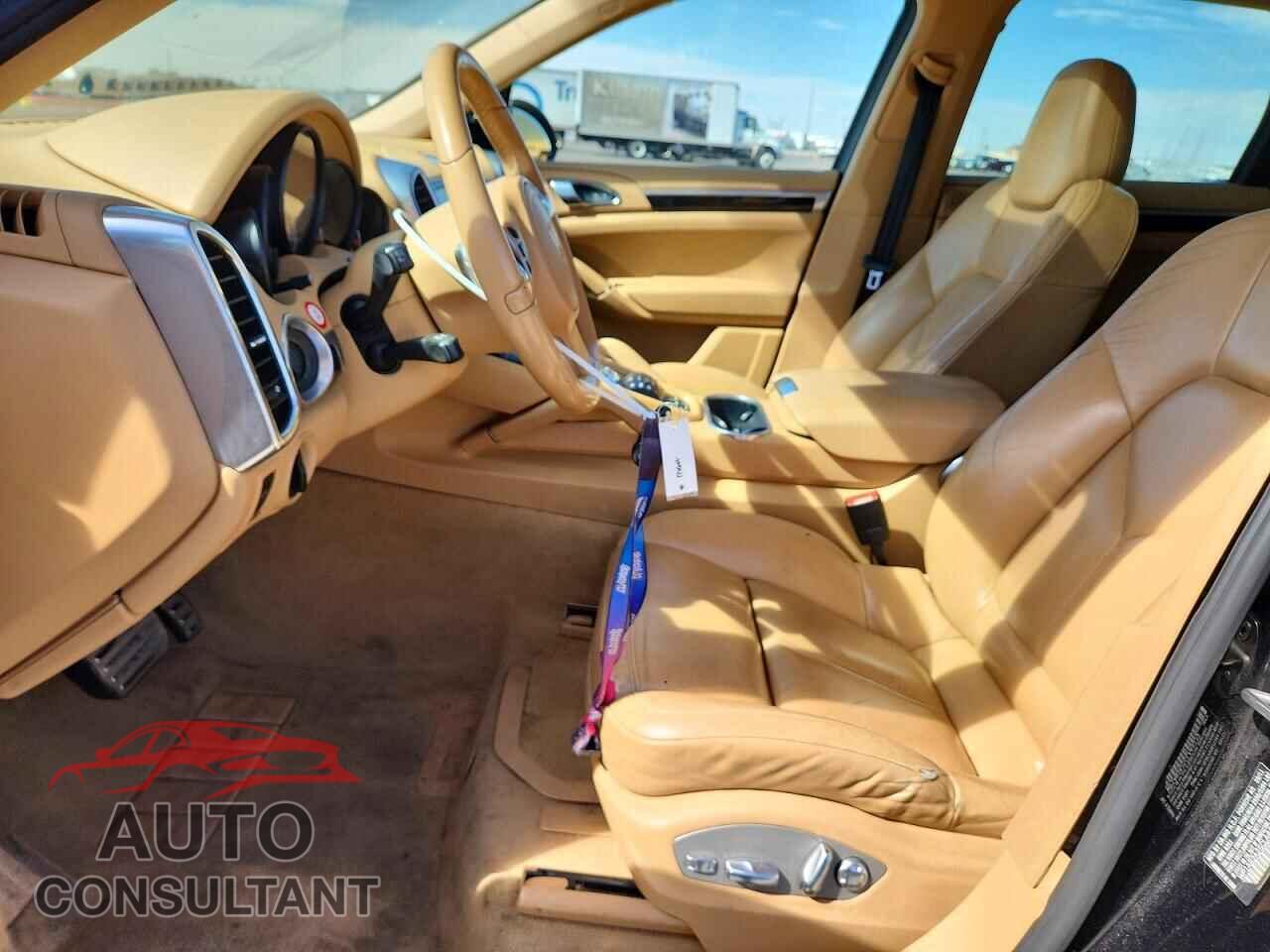 PORSCHE CAYENNE 2012 - WP1AB2A25CLA44233