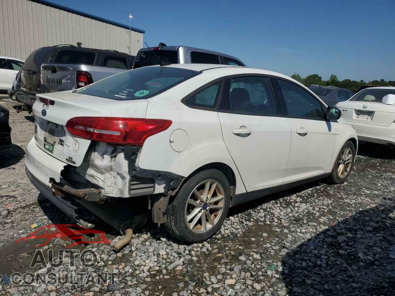 FORD FOCUS 2016 - 1FADP3F24GL352407