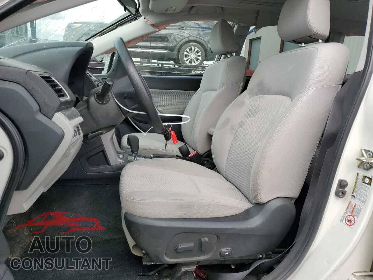 SUBARU FORESTER 2017 - JF2SJAEC1HH444310