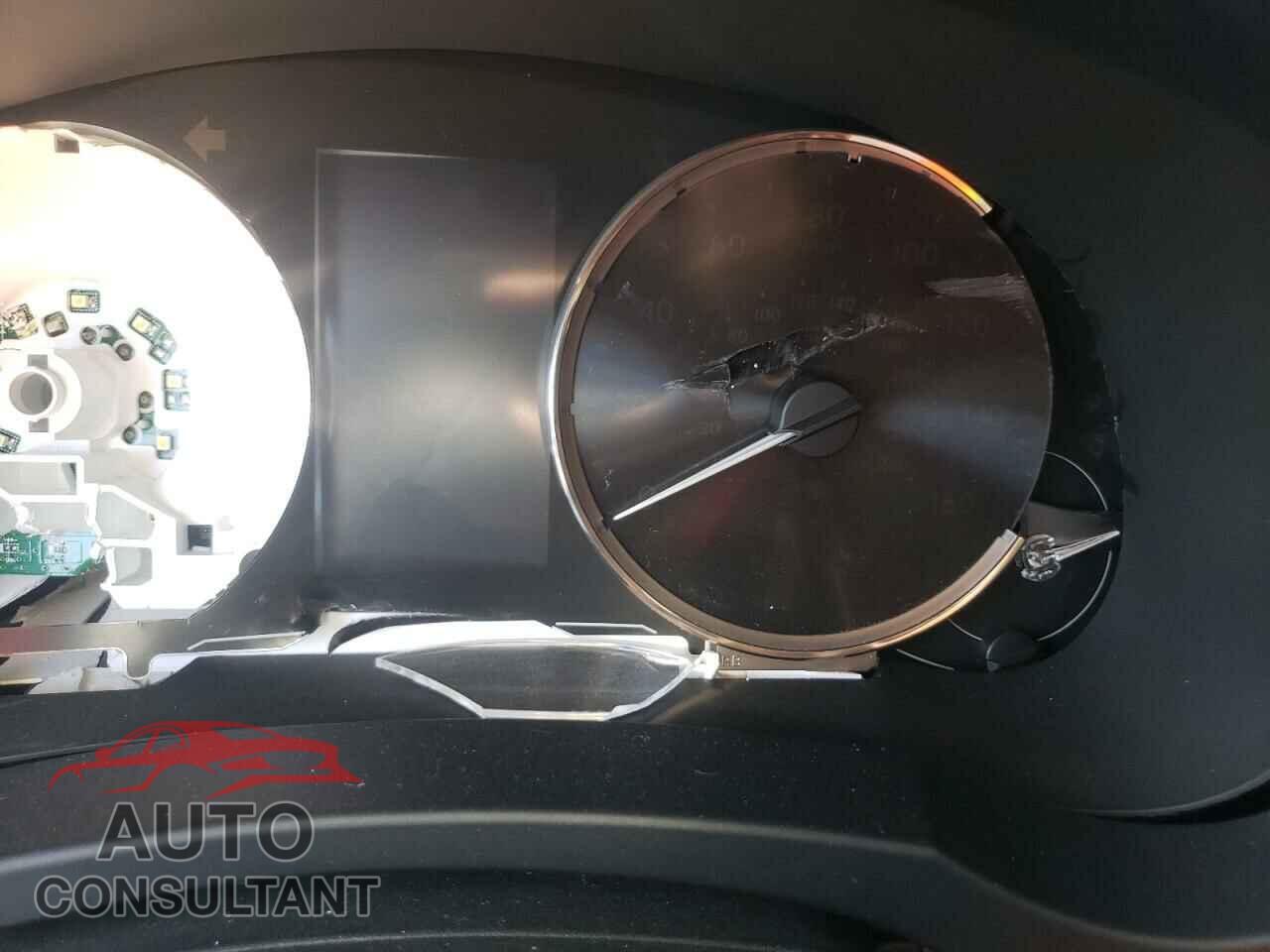 LEXUS IS 2017 - JTHBA1D21H5054220