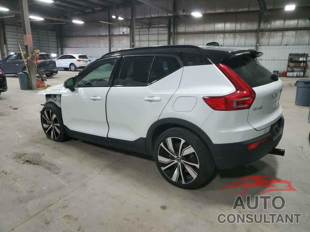 VOLVO XC40 2021 - YV4ED3UR3M2533813