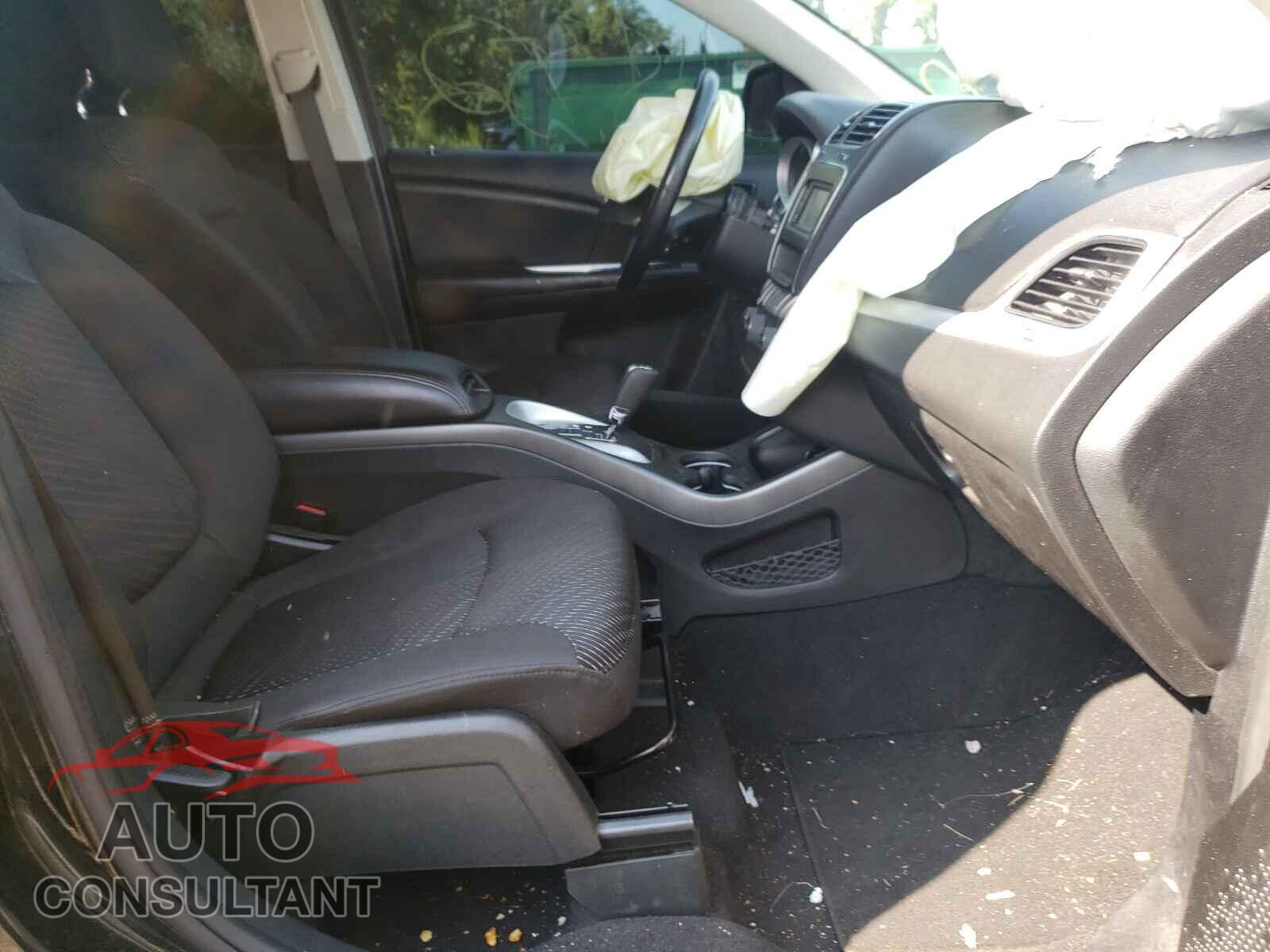 DODGE JOURNEY 2018 - 3C4PDCBB6JT475238