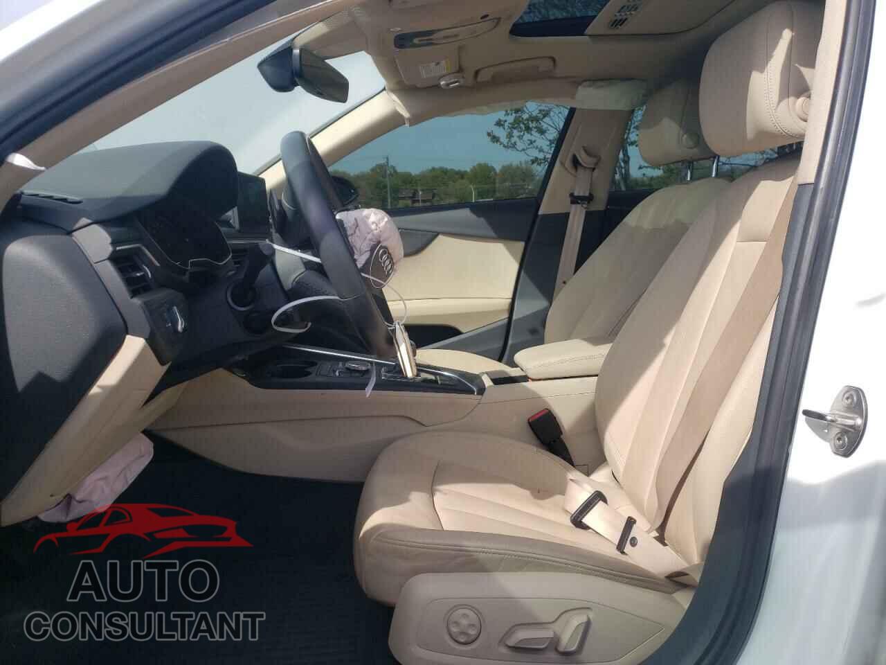 AUDI A4 2019 - WAUGMAF45KN006592