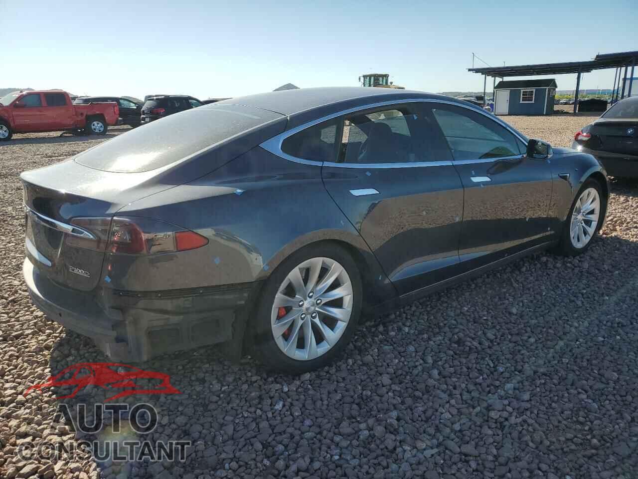 TESLA MODEL S 2017 - 5YJSA1E46HF215323