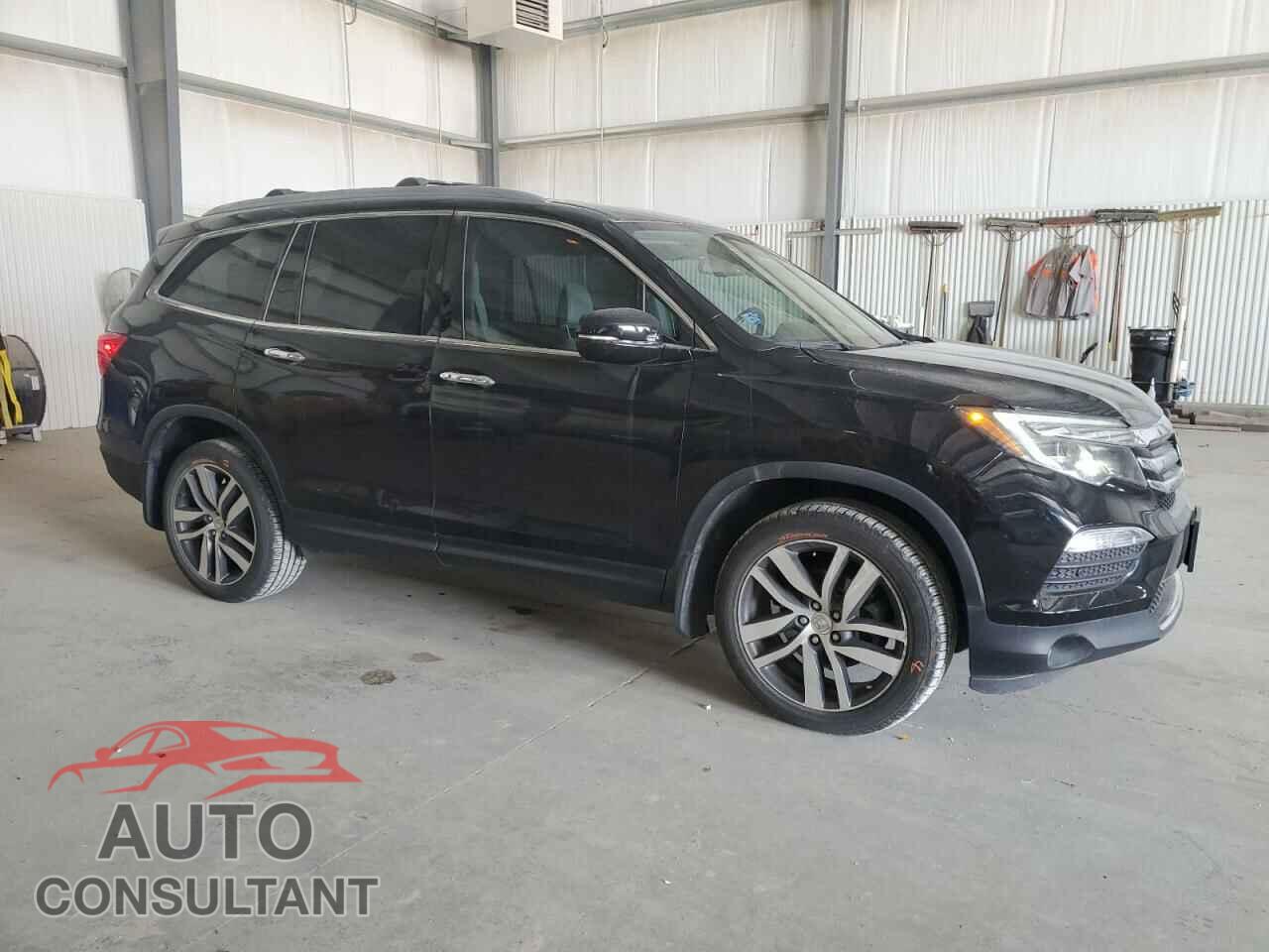 HONDA PILOT 2017 - 5FNYF6H0XHB060891