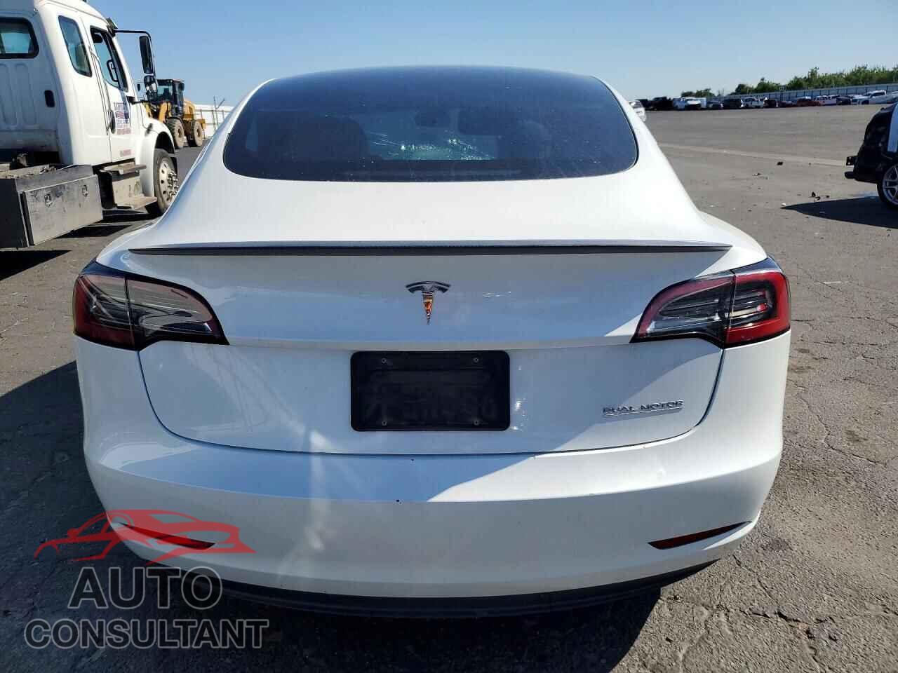 TESLA MODEL 3 2023 - 5YJ3E1EC4PF494107