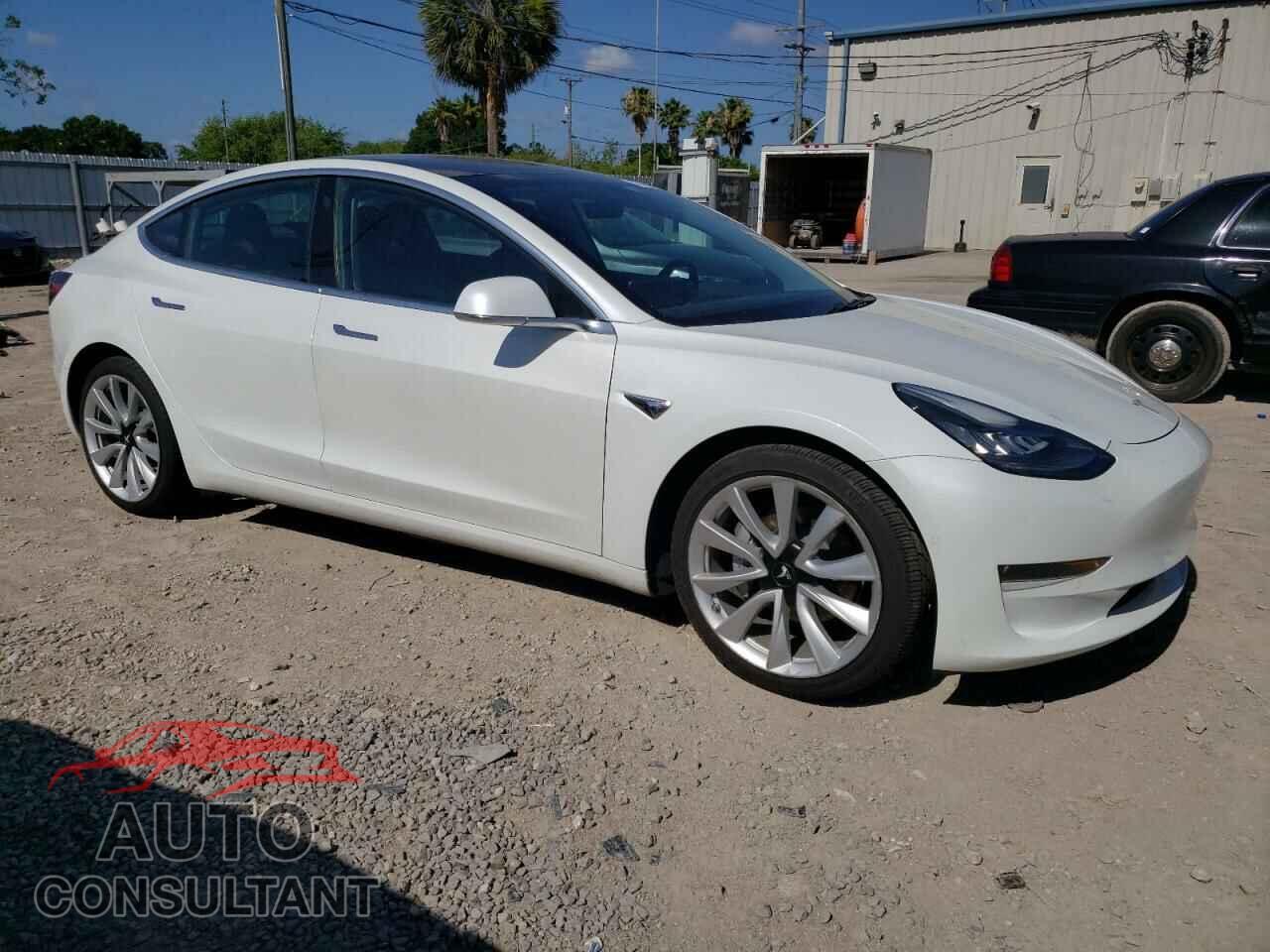 TESLA MODEL 3 2019 - 5YJ3E1EB5KF192034