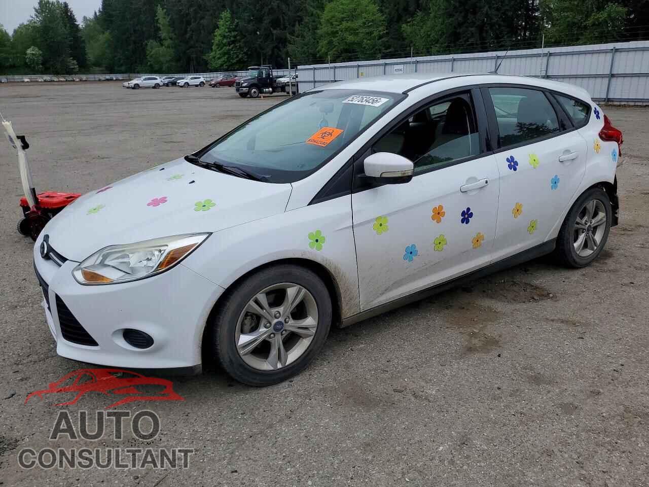 FORD FOCUS 2014 - 1FADP3K22EL112470