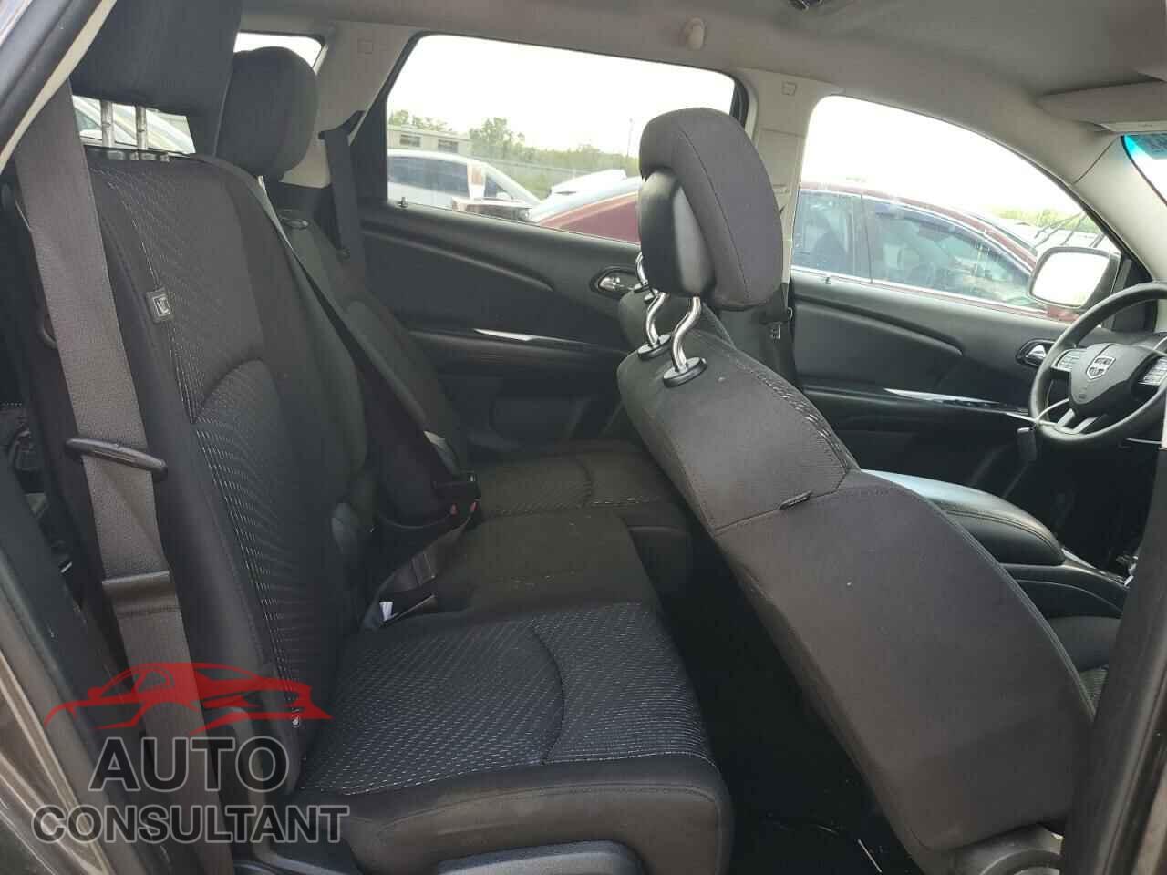 DODGE JOURNEY 2017 - 3C4PDCBB7HT594989