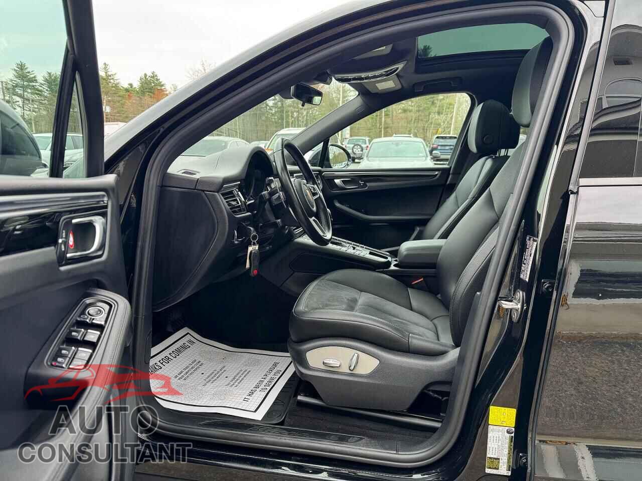 PORSCHE MACAN 2021 - WP1AA2A54MLB03660