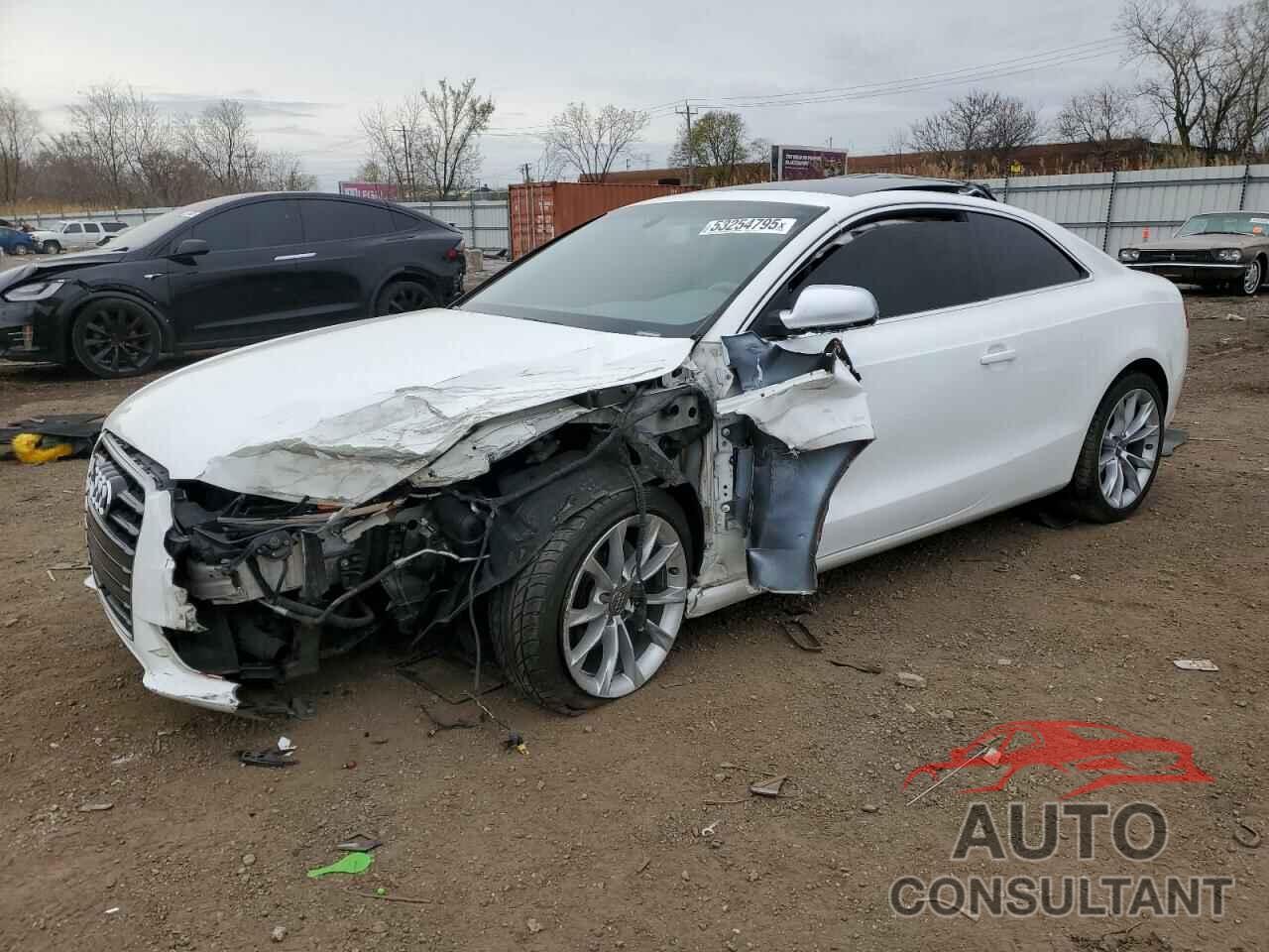 AUDI A5 2013 - WAUCFAFR2DA018360