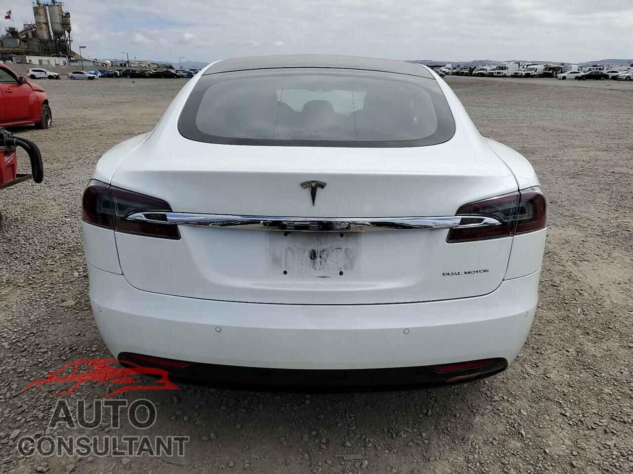 TESLA MODEL S 2020 - 5YJSA1E20LF364981