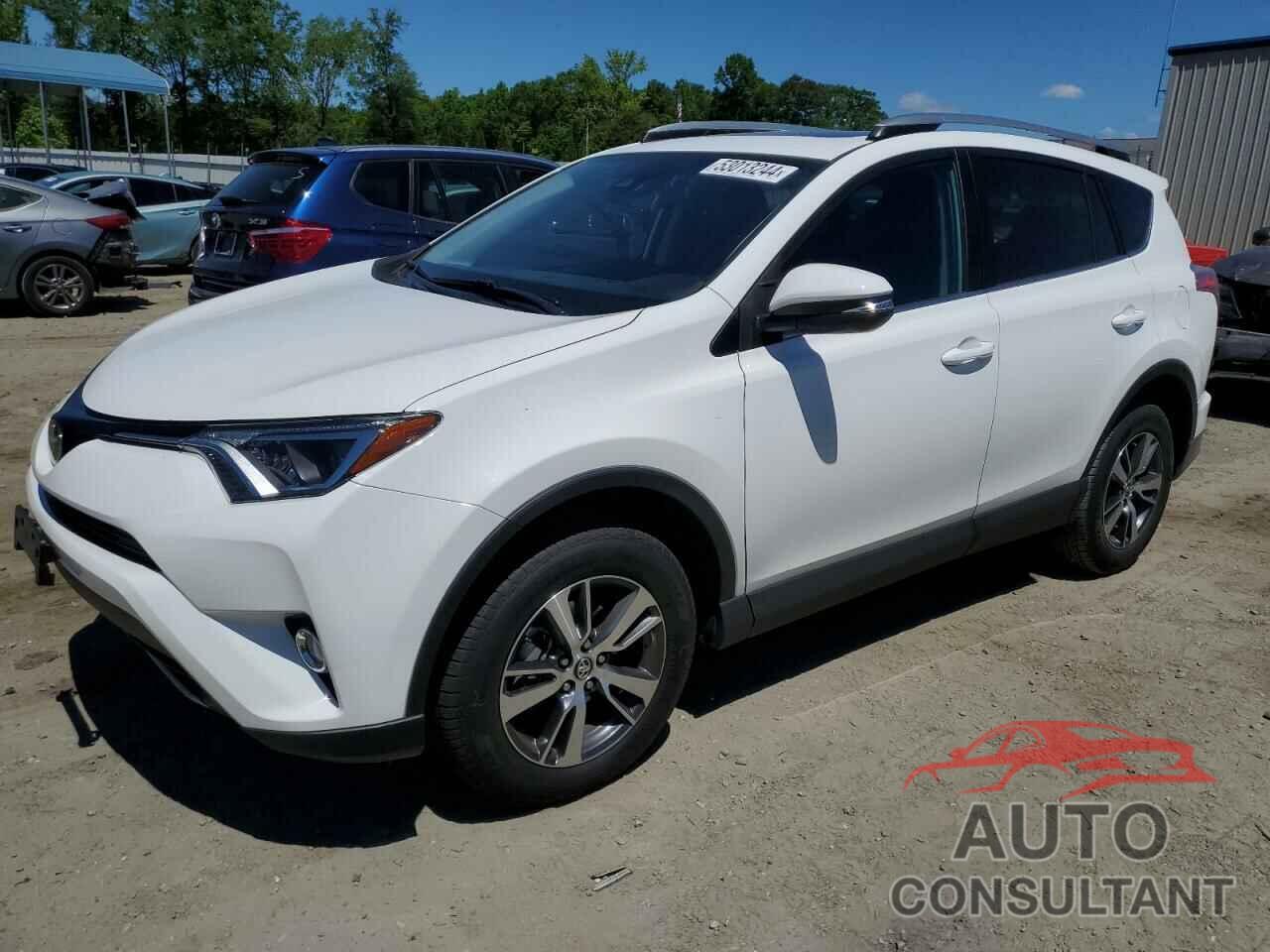 TOYOTA RAV4 2018 - 2T3RFREV8JW696179