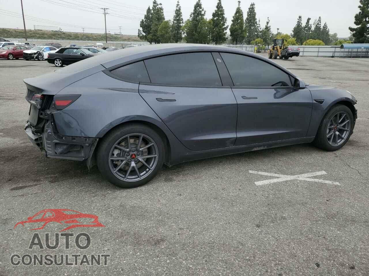 TESLA MODEL 3 2023 - 5YJ3E1EA5PF654543