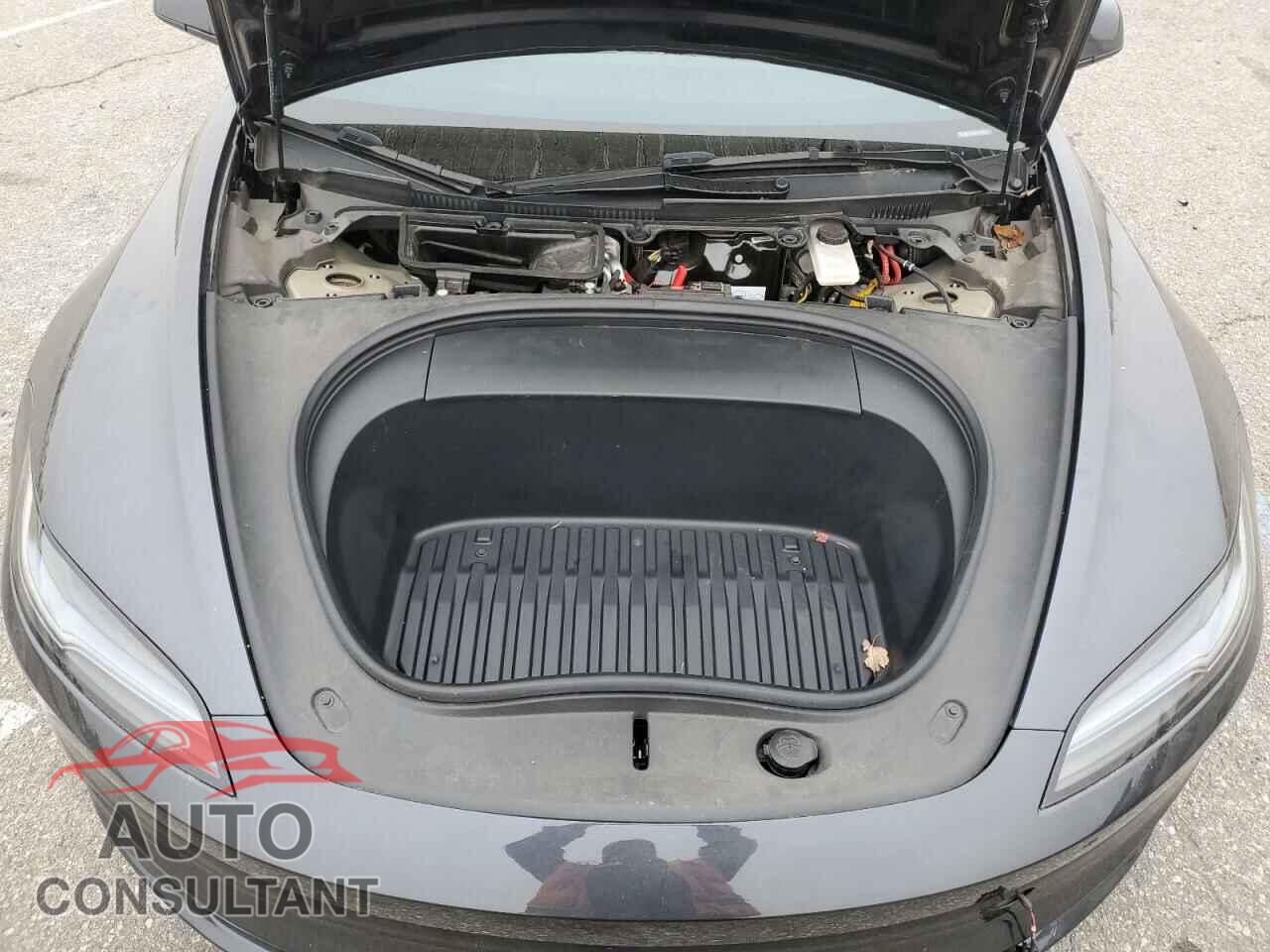 TESLA MODEL 3 2024 - 5YJ3E1EB6RF787985