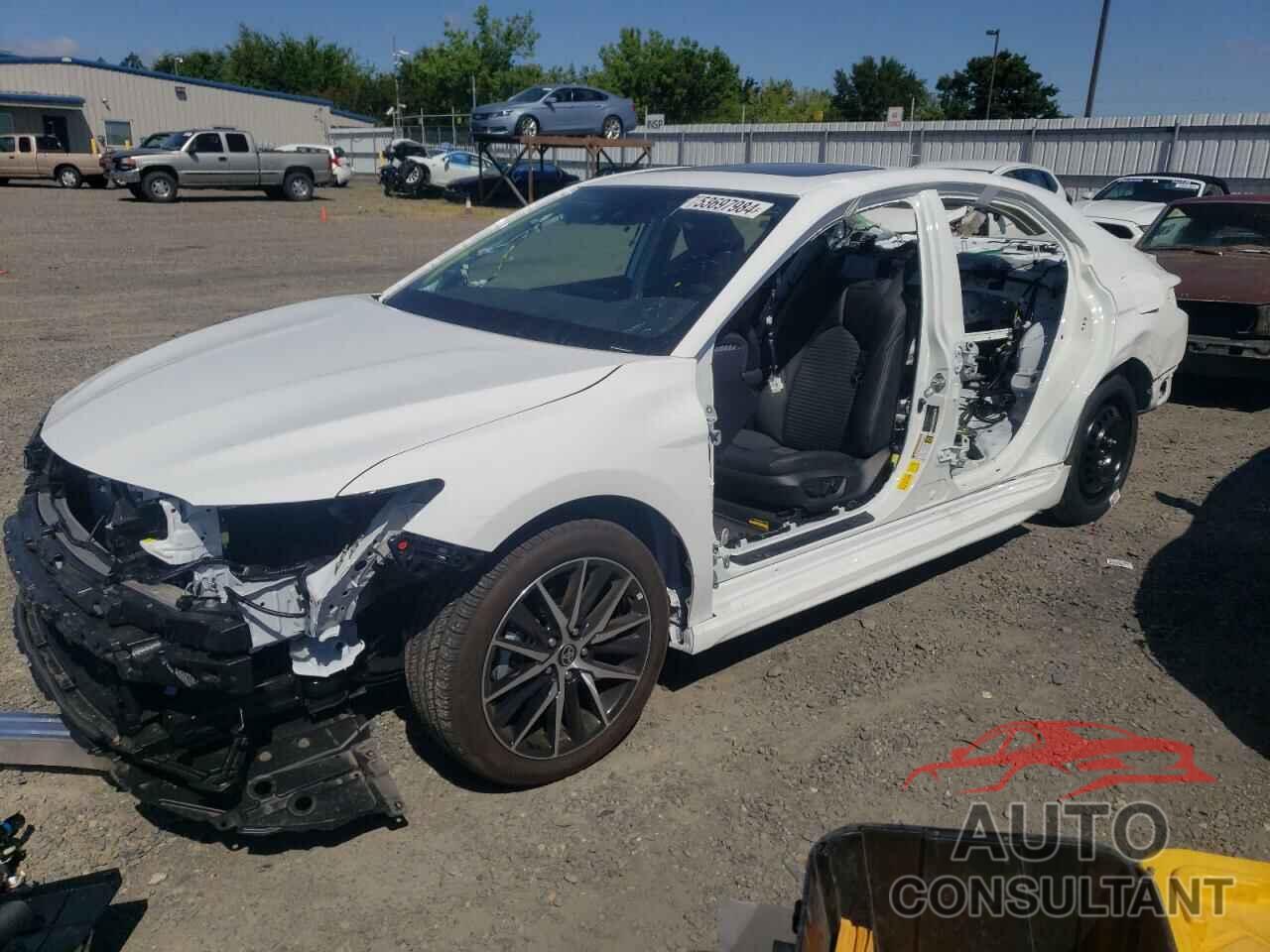 TOYOTA CAMRY 2024 - 4T1S31AK6RU069640