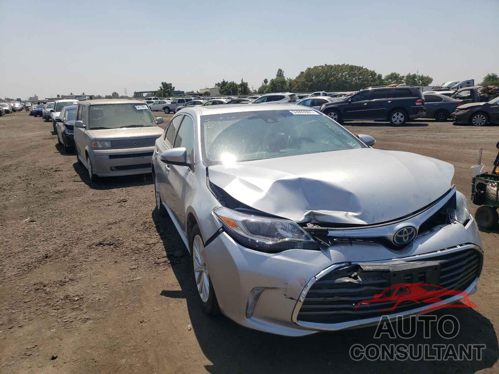 TOYOTA AVALON 2018 - 4T1BD1EB3JU063810