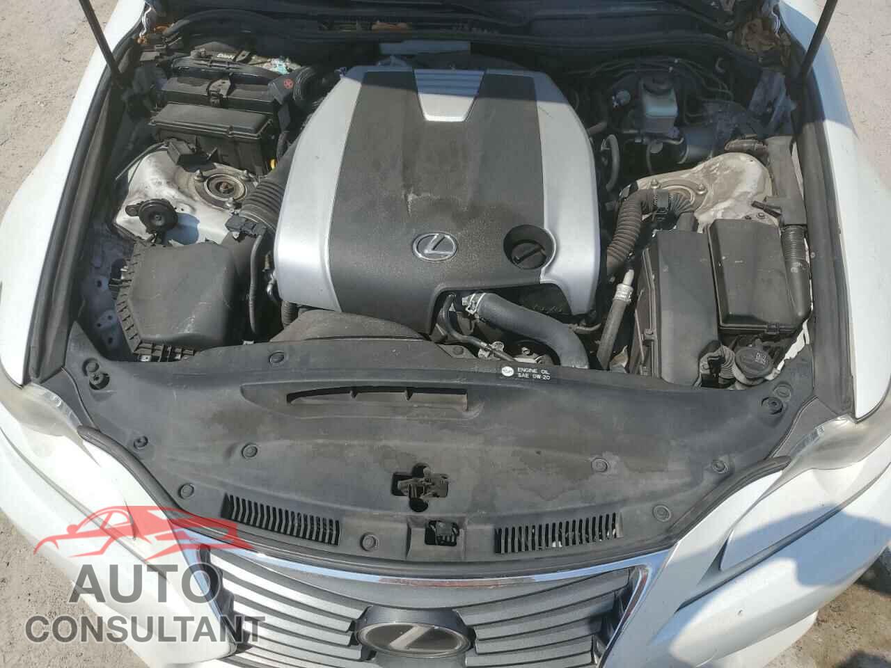 LEXUS IS 2014 - JTHBE1D29E5000664