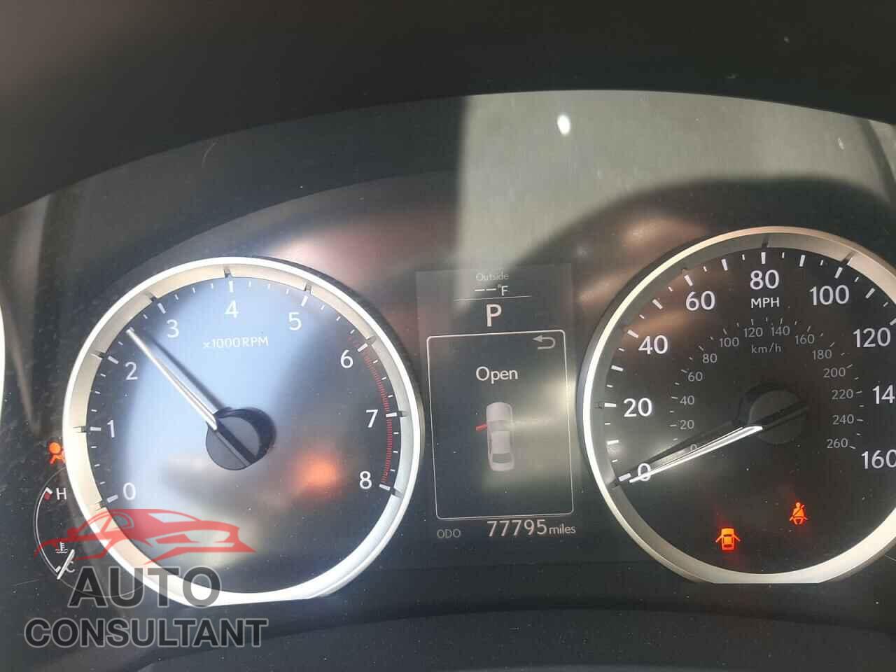 LEXUS IS 2016 - JTHBA1D23G5008788