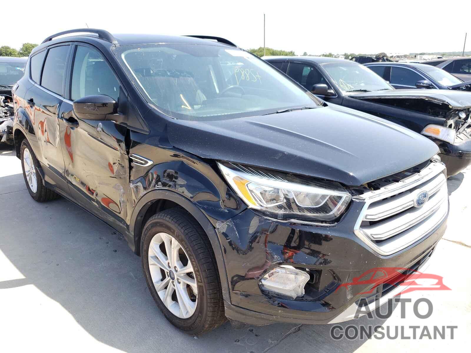 FORD ESCAPE 2017 - 1FMCU0G9XHUE43472