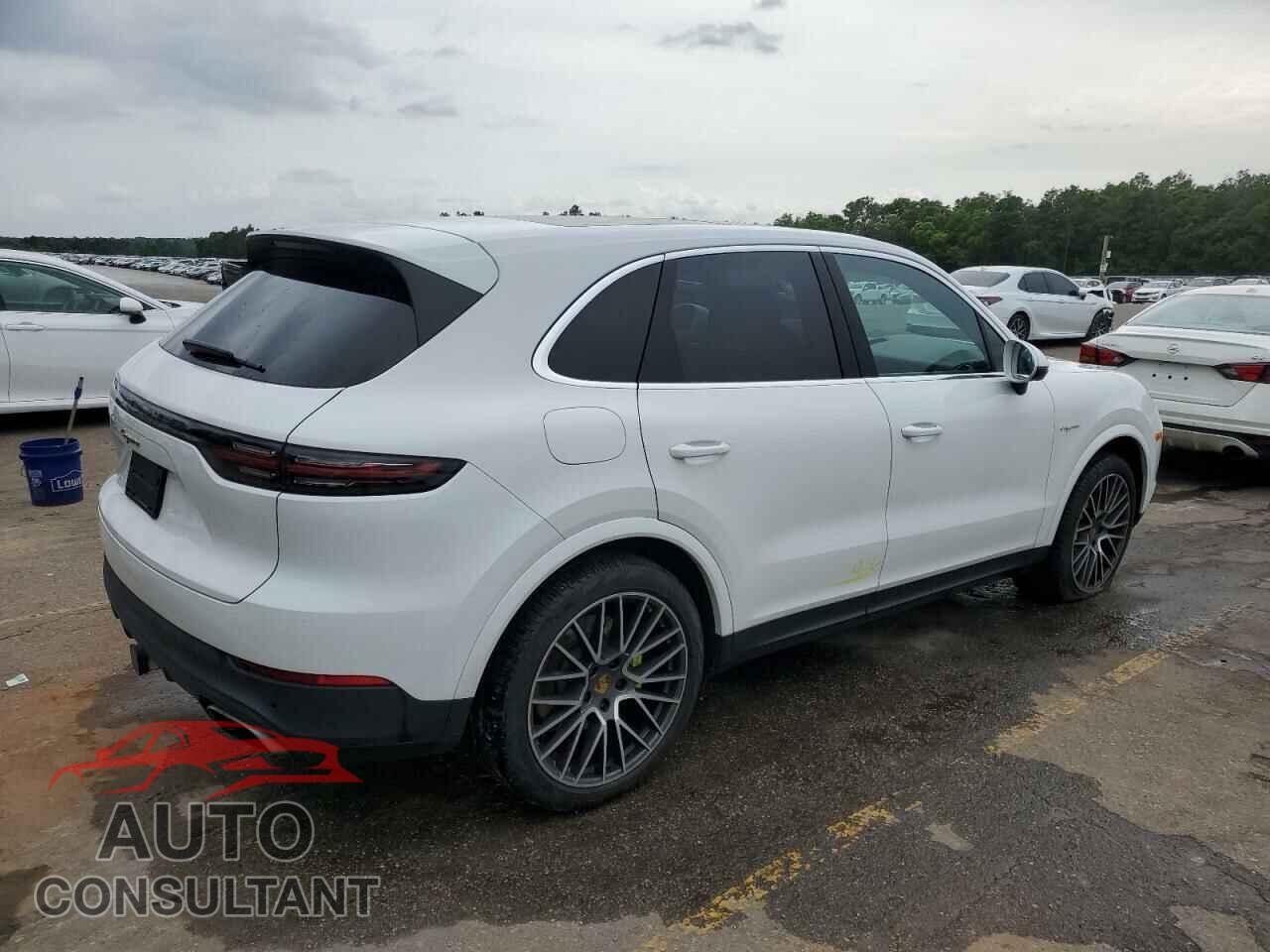 PORSCHE CAYENNE 2021 - WP1AE2AY1MDA24696