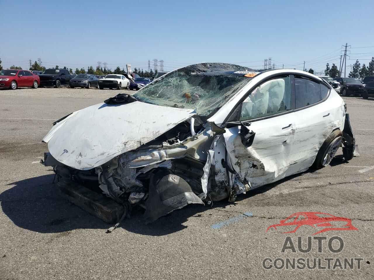 TESLA MODEL Y 2023 - 7SAYGDEE3PA077841
