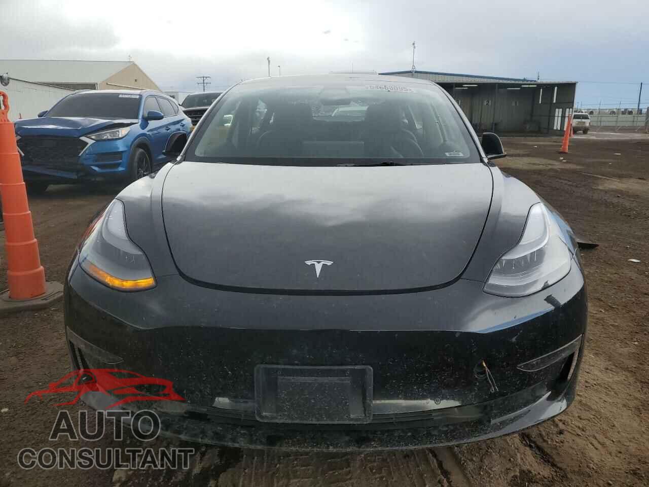 TESLA MODEL 3 2022 - 5YJ3E1EB5NF206051