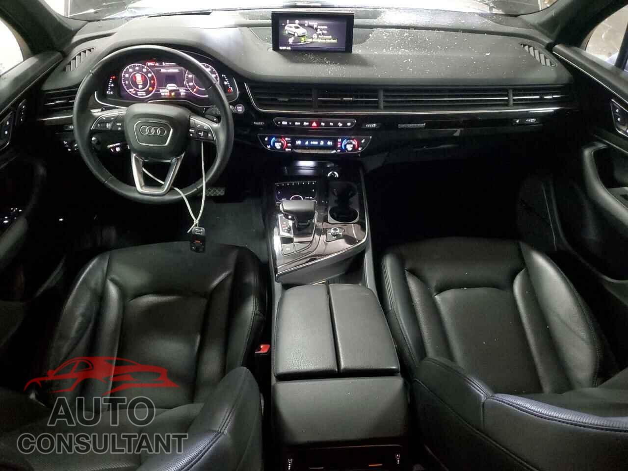 AUDI Q7 2019 - WA1VAAF7XKD047362