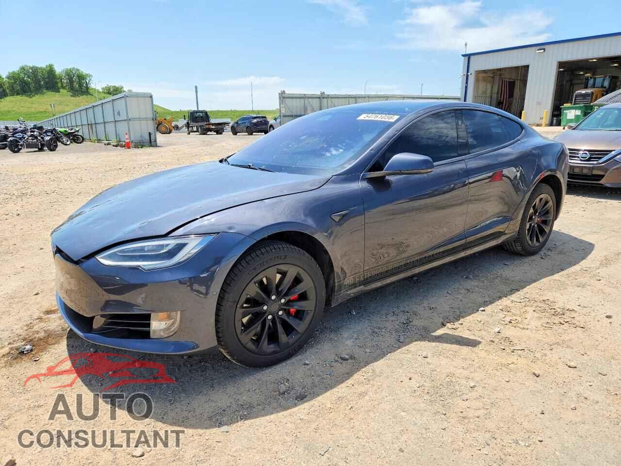 TESLA MODEL S 2018 - 5YJSA1E2XJF284701