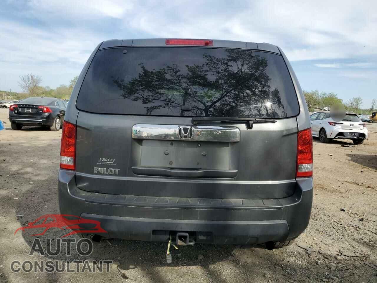 HONDA PILOT 2011 - 5FNYF3H22BB001342