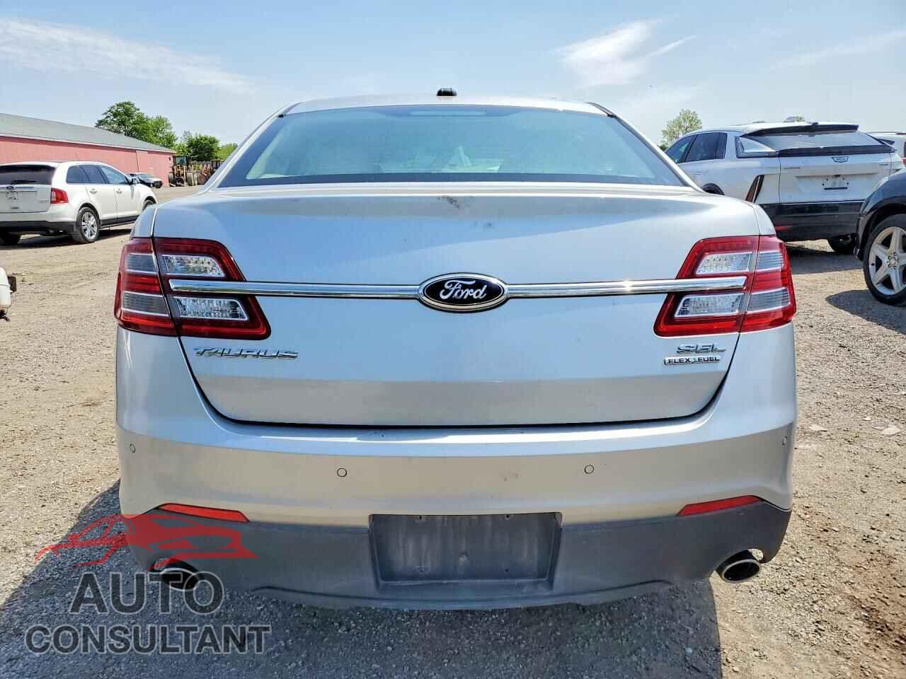 FORD TAURUS 2013 - 1FAHP2E87DG132748