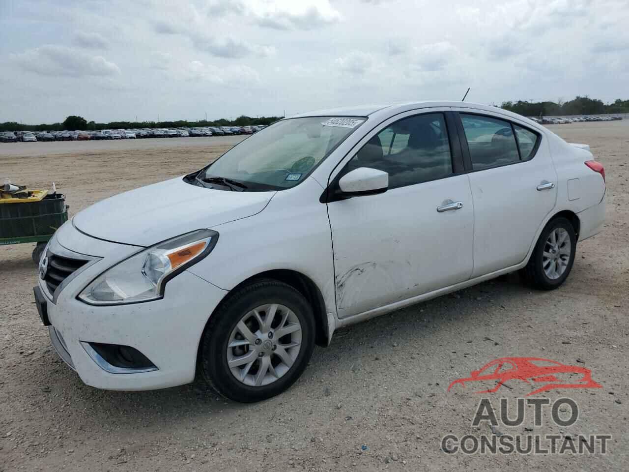 NISSAN VERSA 2017 - 3N1CN7AP8HL870759
