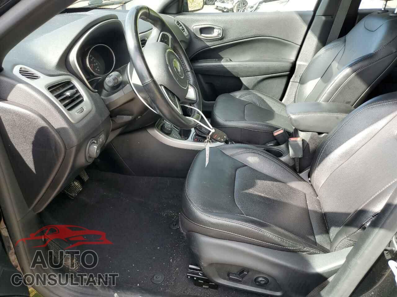 JEEP COMPASS 2020 - 3C4NJDCB6LT210018
