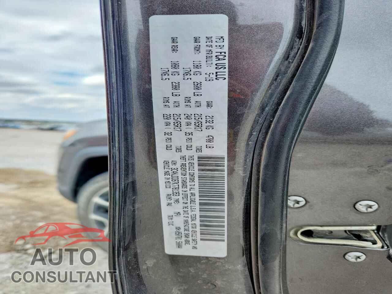 JEEP COMPASS 2019 - 3C4NJDDB7KT781353