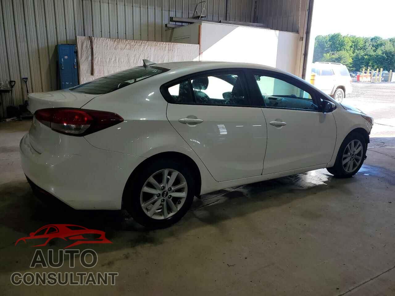 KIA FORTE 2017 - 3KPFL4A79HE023414