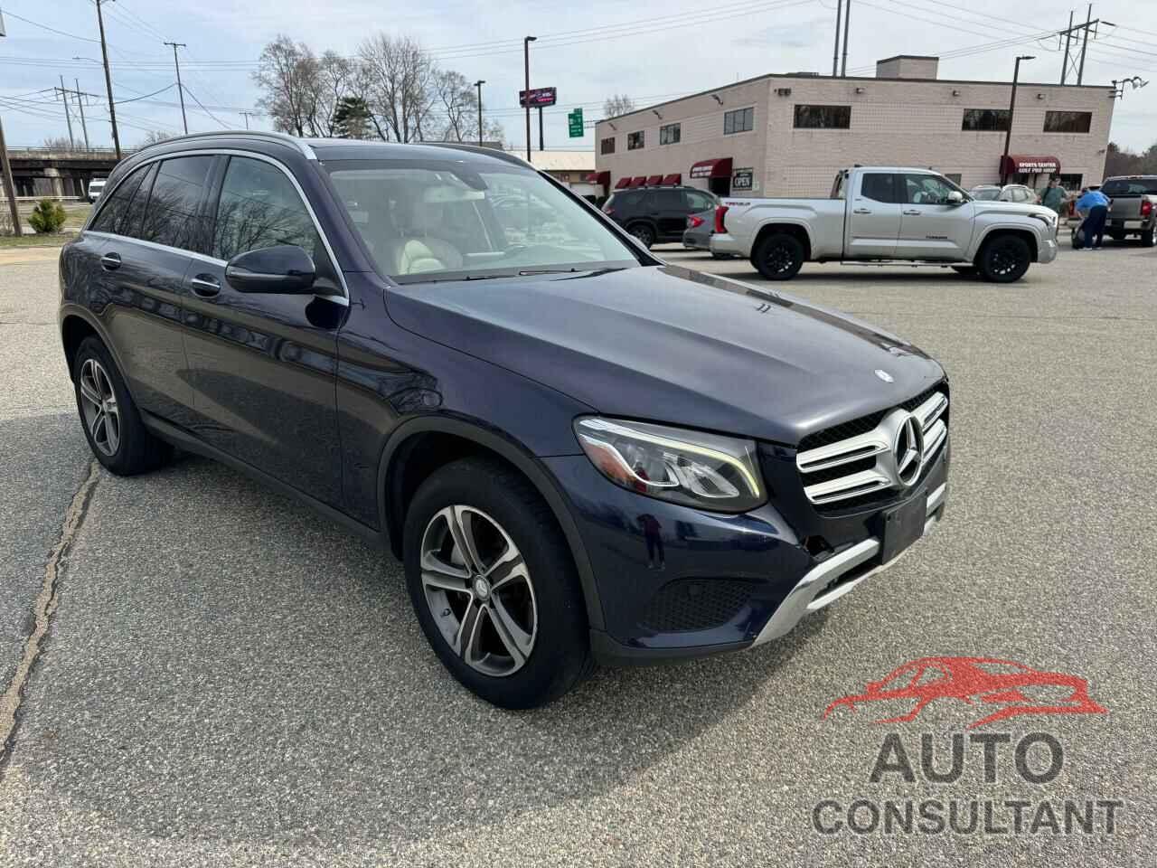 MERCEDES-BENZ GLC-CLASS 2017 - WDC0G4KB1HF135962