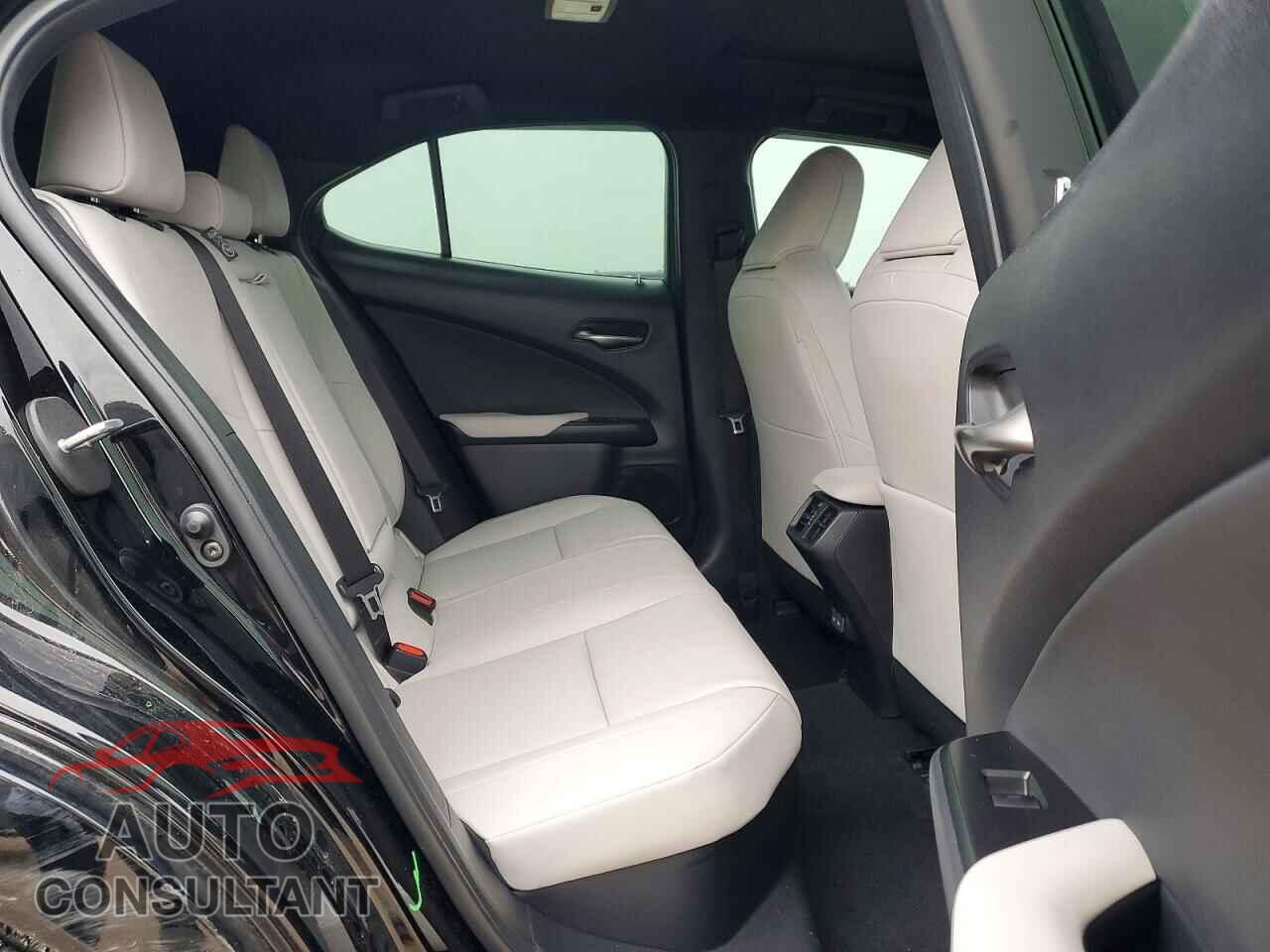 LEXUS UNKNOWN 2025 - JTHYBJAH5S2002534