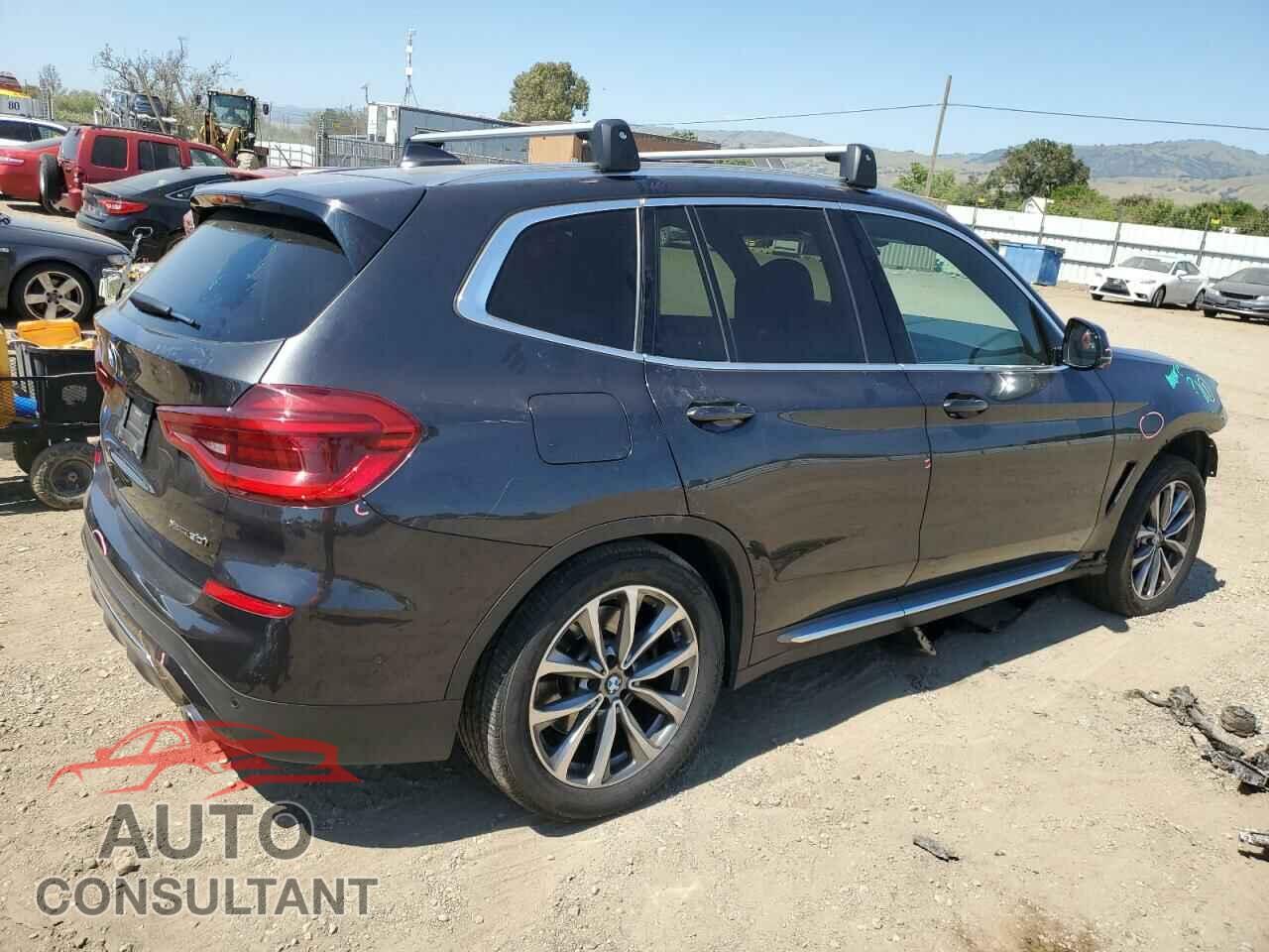 BMW X3 2019 - 5UXTR9C52KLR06262