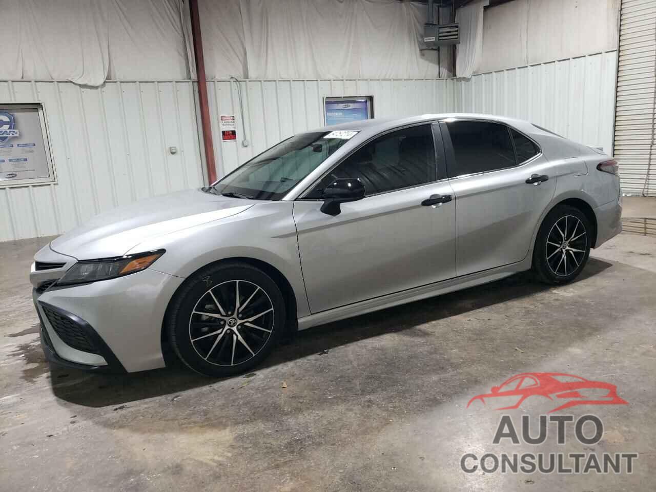 TOYOTA CAMRY 2021 - 4T1G11AK7MU556897