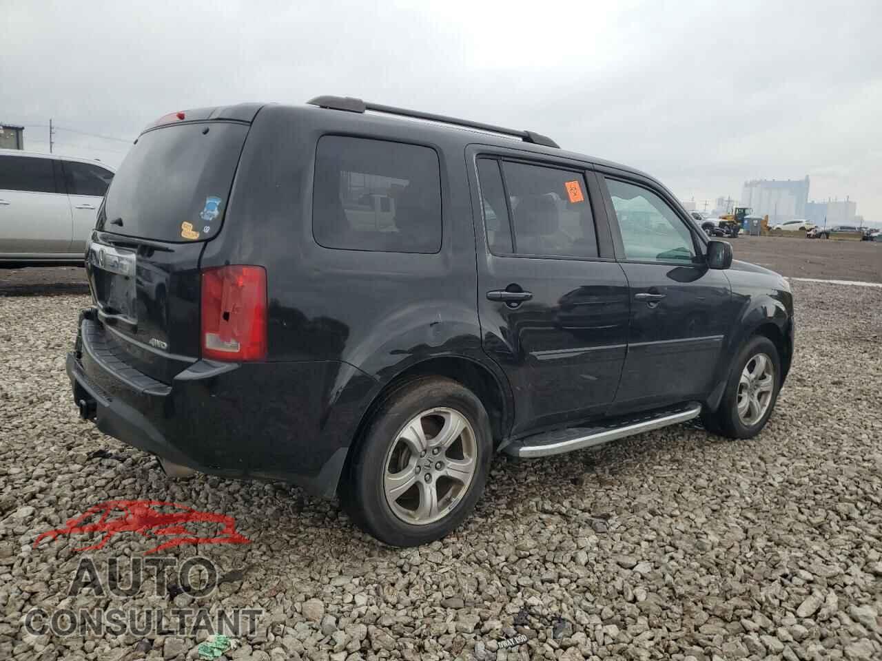 HONDA PILOT 2013 - 5FNYF4H57DB003395