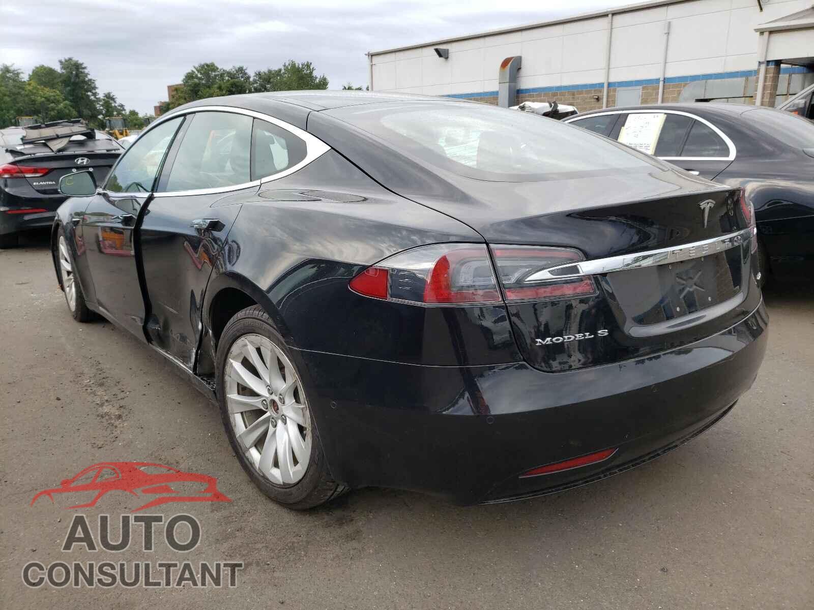 TESLA MODEL S 2017 - 5YJSA1E25HF195340