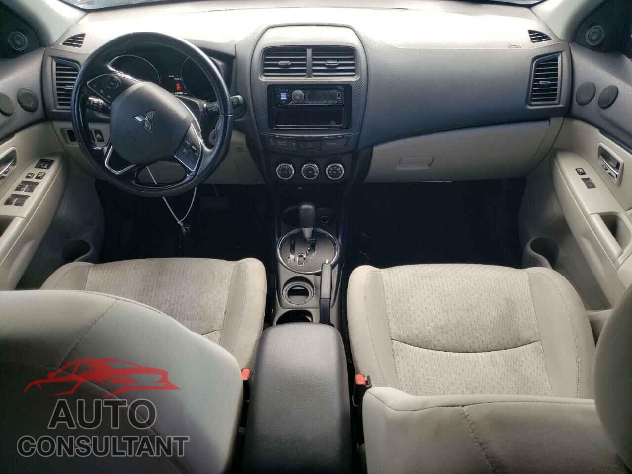 MITSUBISHI OUTLANDER 2017 - JA4AP3AU4HZ005805