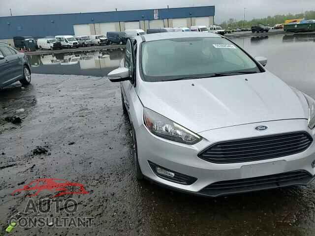 FORD FOCUS 2017 - 1FADP3FE2HL339988