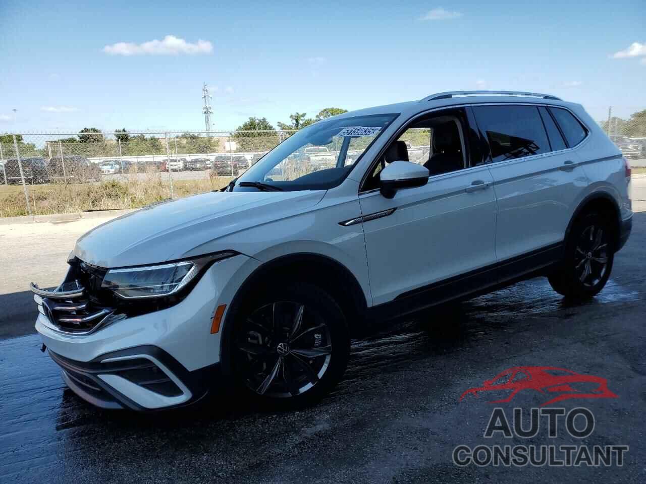 VOLKSWAGEN TIGUAN 2023 - 3VVNB7AX3PM085428