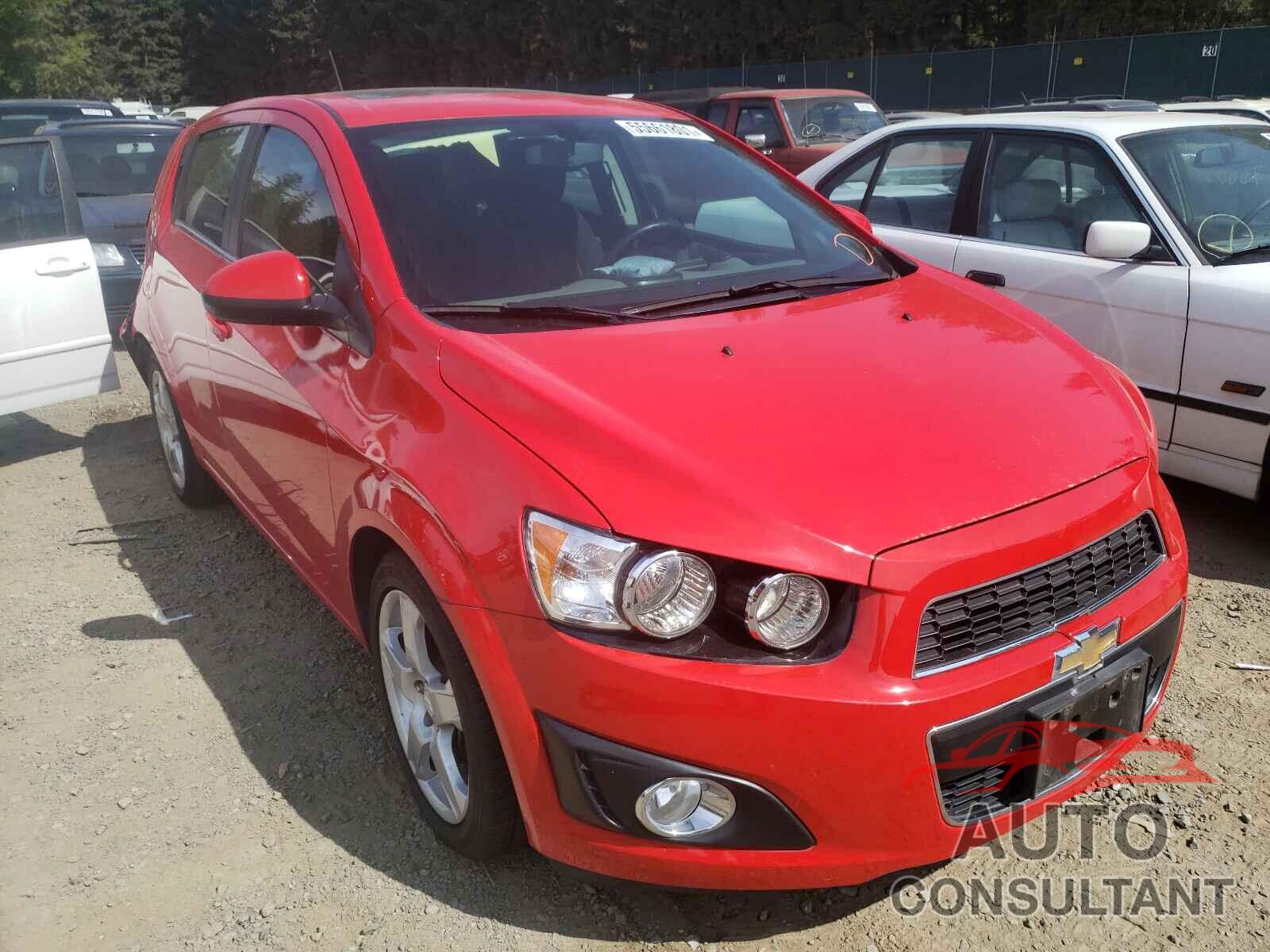 CHEVROLET SONIC 2016 - 1G1JC6SB0G4129848